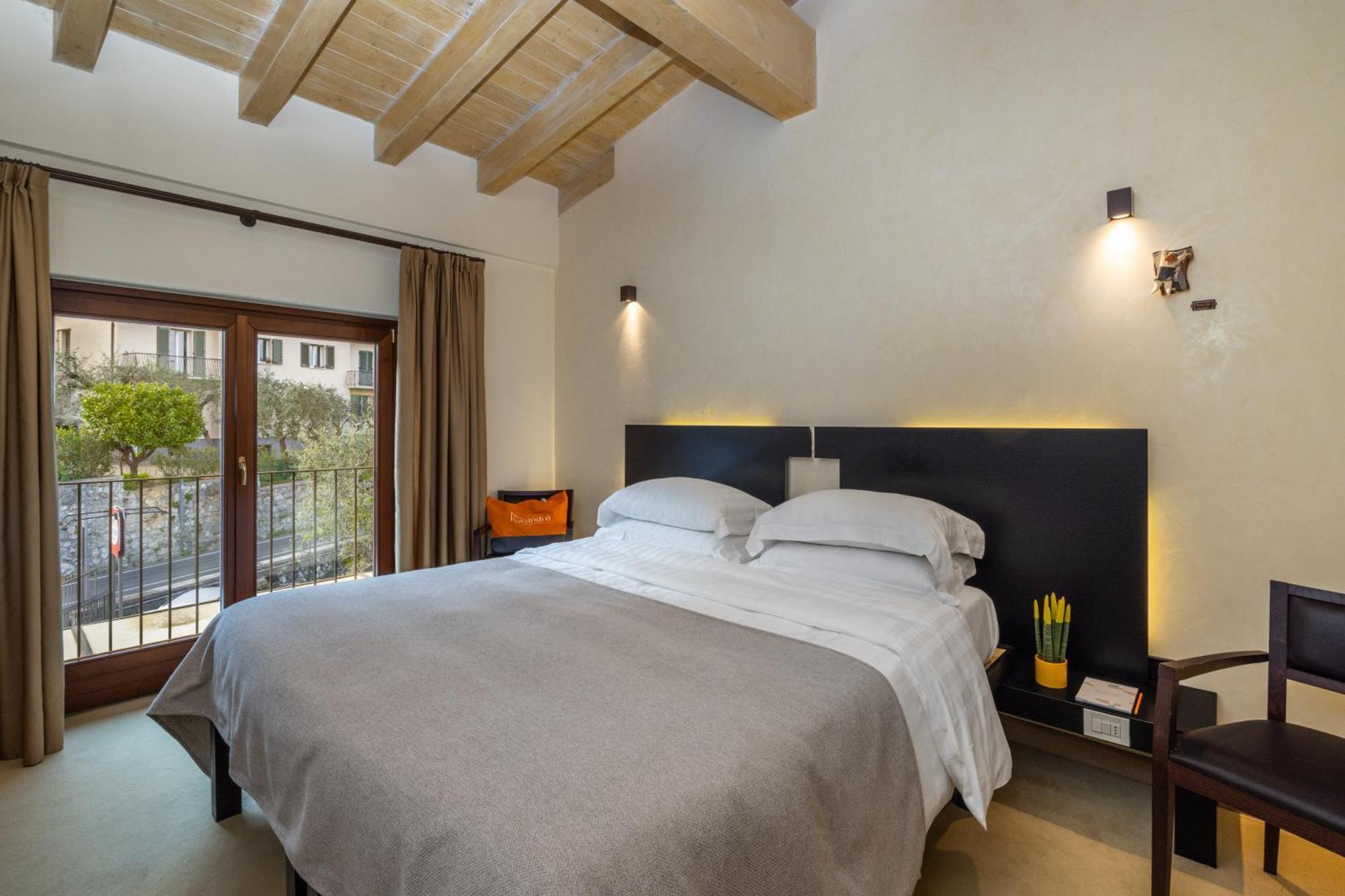 Hotel Meandro - Lake View Gargnano Quarto foto